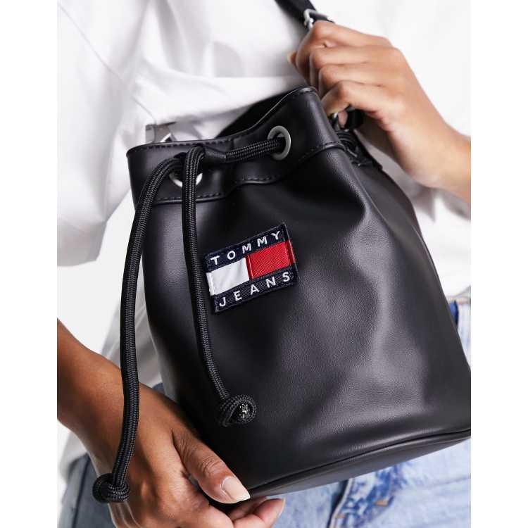 Tommy jeans bucket bag cheap