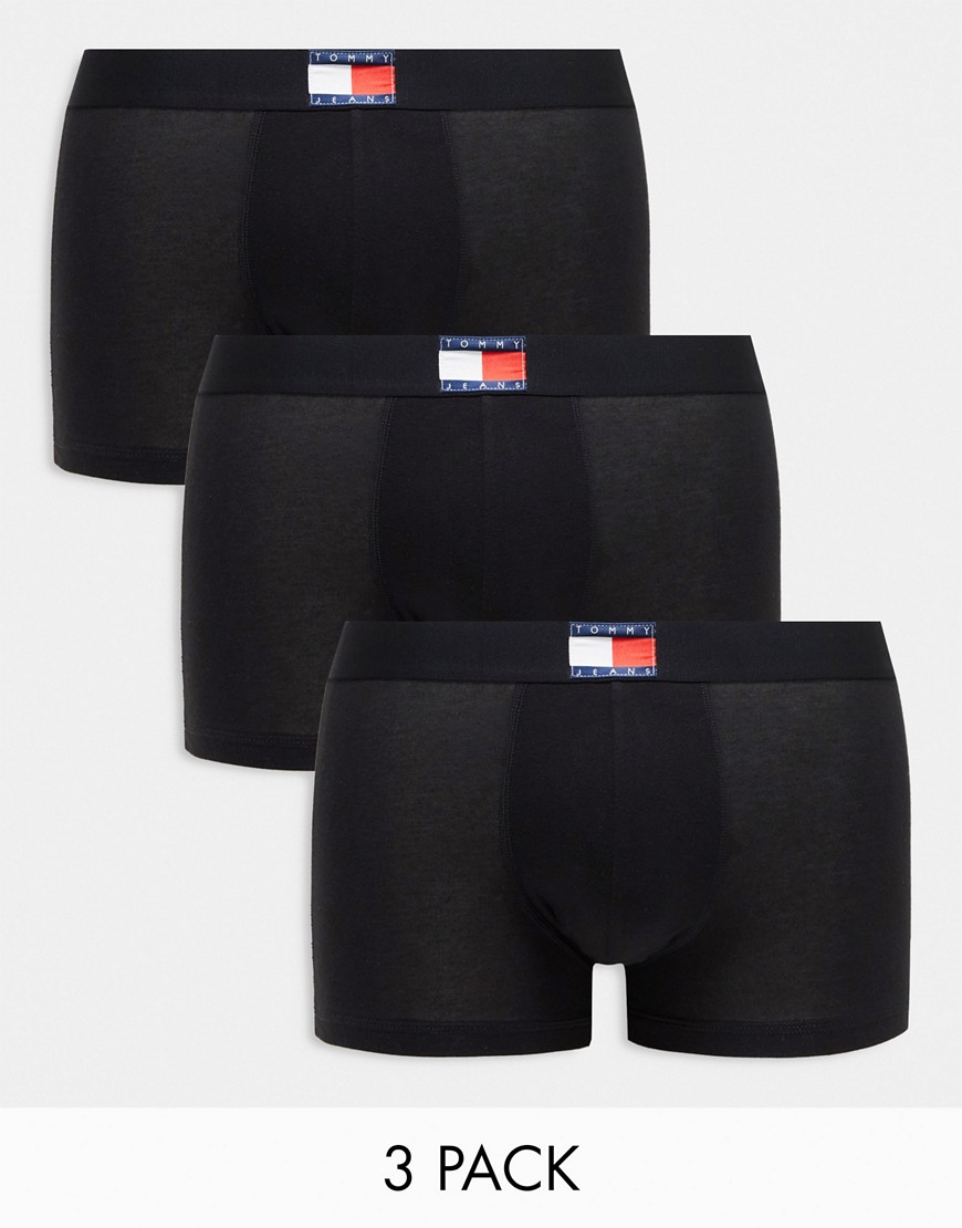 Tommy Hilfiger Tommy Jeans Heritage Essentials 3 Pack Trunks In Black With Logo Waistband