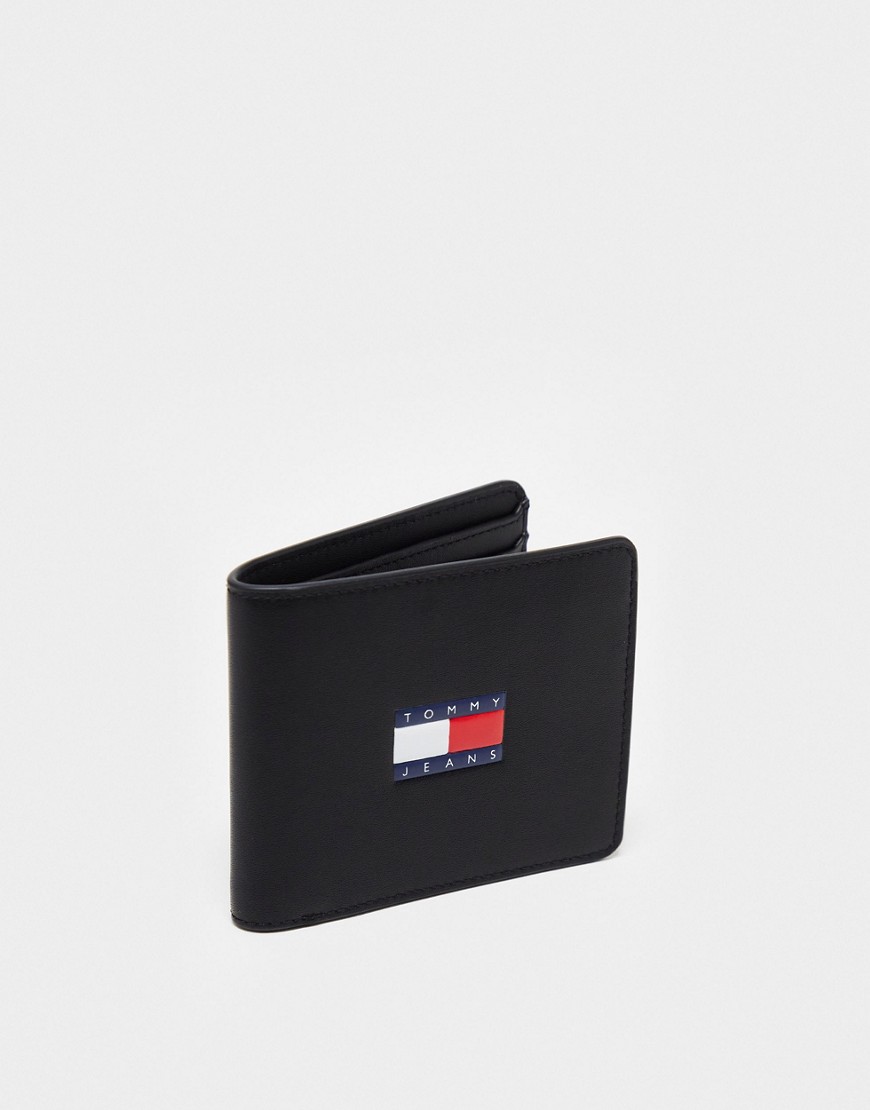 Tommy Jeans heritage leather CC wallet in black