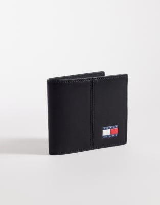 Tommy Jeans Heritage Logo Leather Wallet In Black