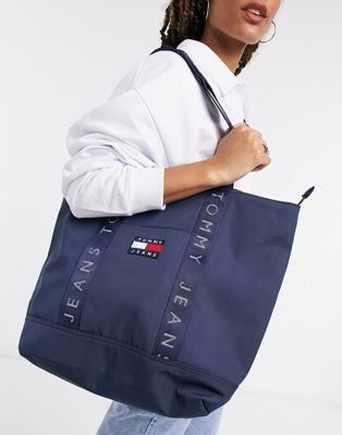 tommy tote