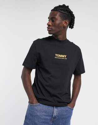 black tommy jeans t shirt