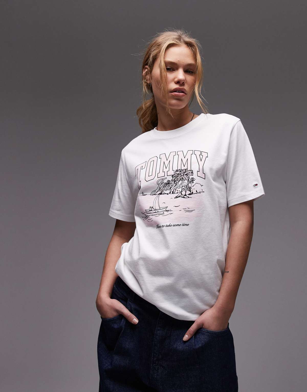Tommy Jeans holiday graphic oversized t-shirt in white and pink