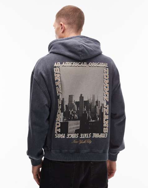Tommy Jeans - Hoodie met fotoprint op de rug in zwart met wassing - view 1