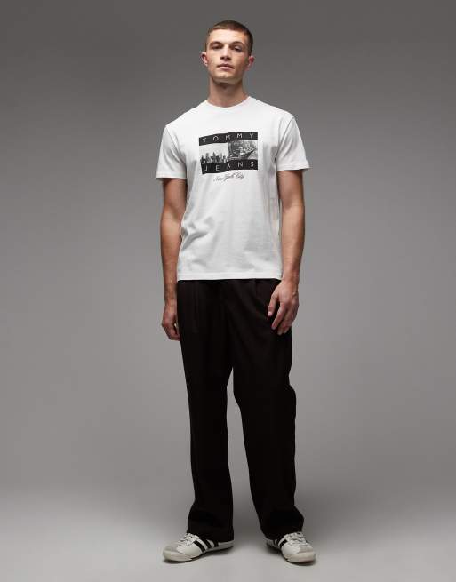 Tommy Jeans - Hvid T-shirt med flaglogo med fotodesign, 2 af 5