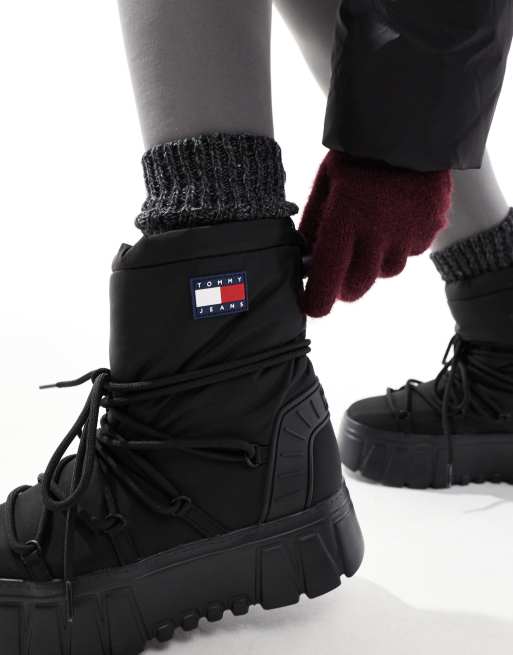 Tommy Jeans hybrid flatform snow boots in black ASOS - Main Image
