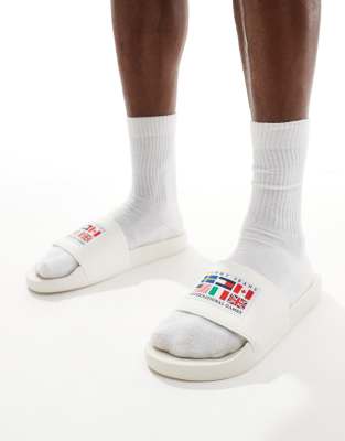 Tommy Jeans International Games sliders in white