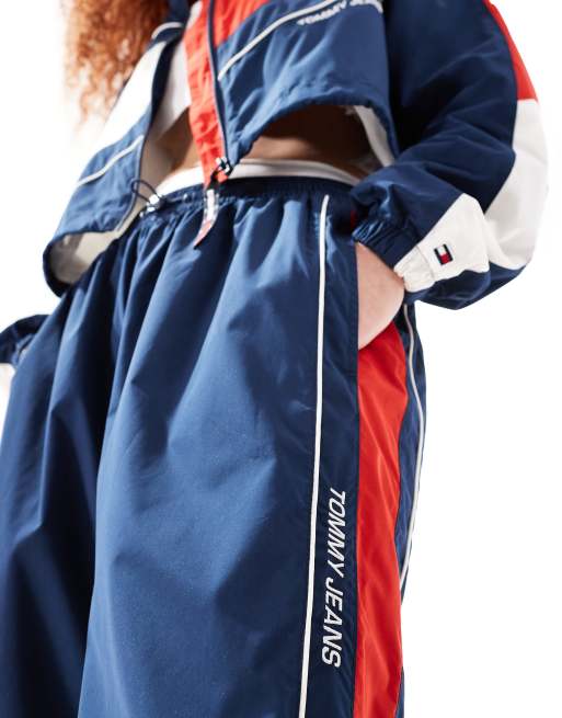 Tommy jeans tracksuit bottoms hotsell