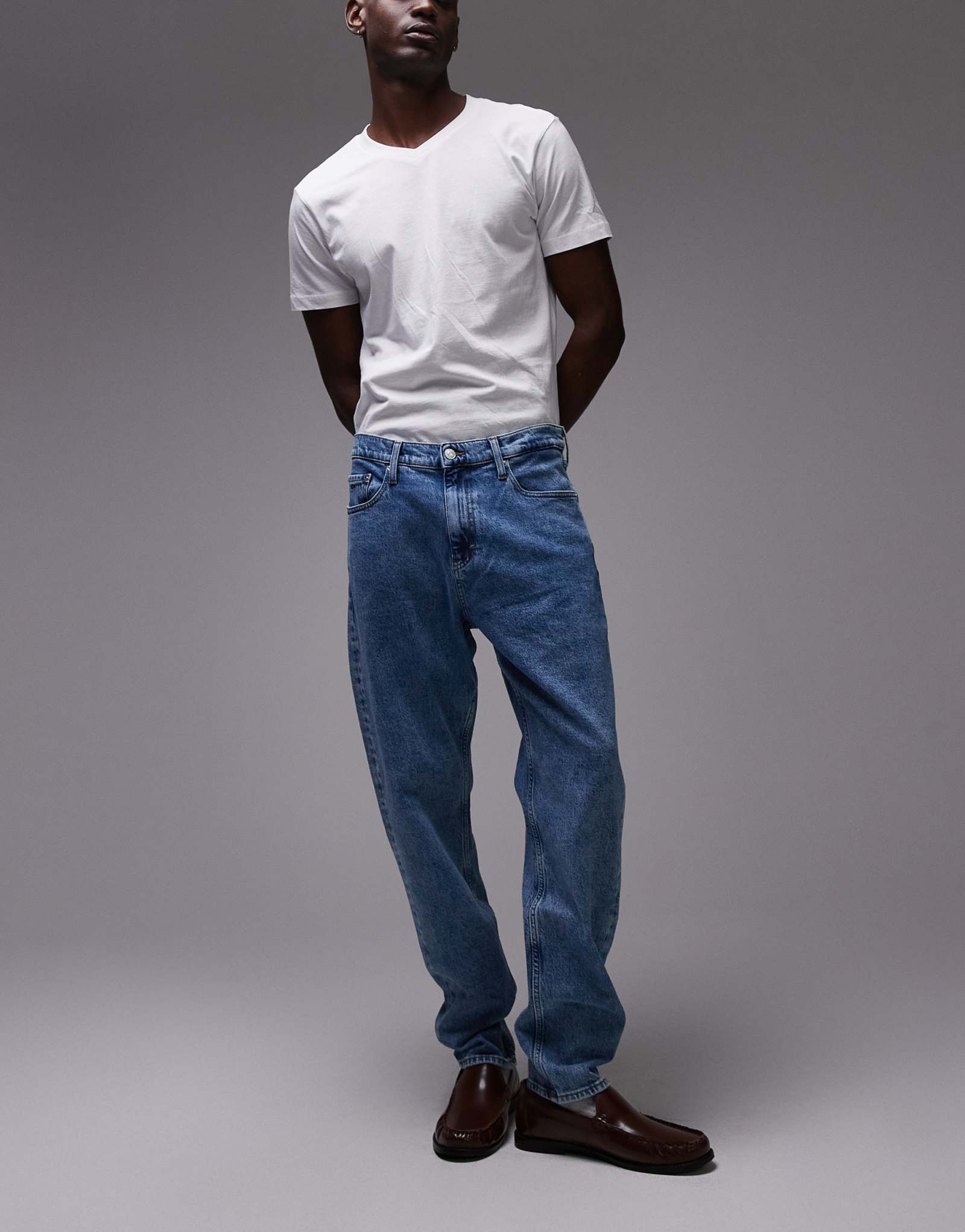Джинсы Tommy Jeans Isaac зауженного кроя, слегка отстиранные