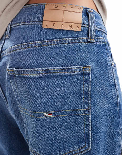 Tommy Jeans Isaac relaxed tapered jeans in mid wash, 4 of 5