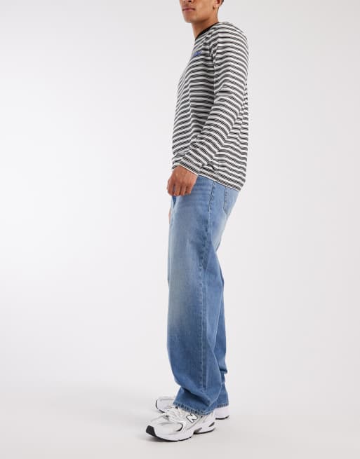 Tommy Jeans Jaimie relaxed straight fit jeans in mid wash blue, 2 of 5