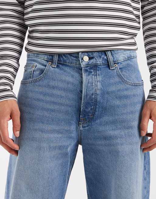 Tommy Jeans Jaimie relaxed straight fit jeans in mid wash blue, 5 of 5