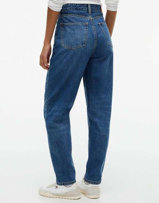 Tommy Jeans jean mom taille haute fuselé en denim moyen, 6 de 7