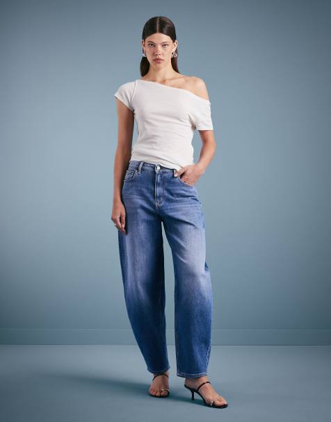 Tommy Jeans Jeanie barrel leg jeans in mid wash