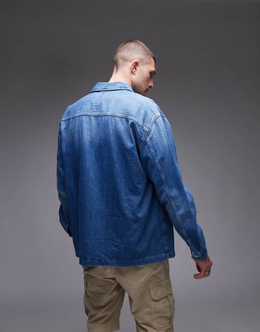 Tommy Jeans – Jeansjacke im Chore-Look in verwaschenem Mittelblau, 3 von 4
