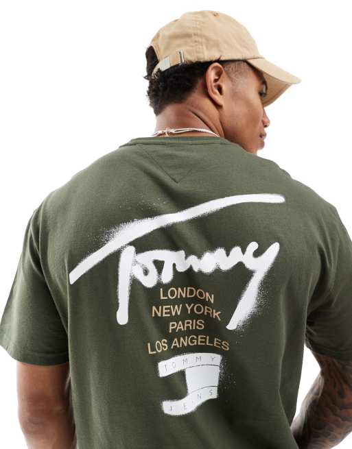 Tommy Jeans - Kakifarvet T-shirt med signaturprint i graffiti-stil på ryggen