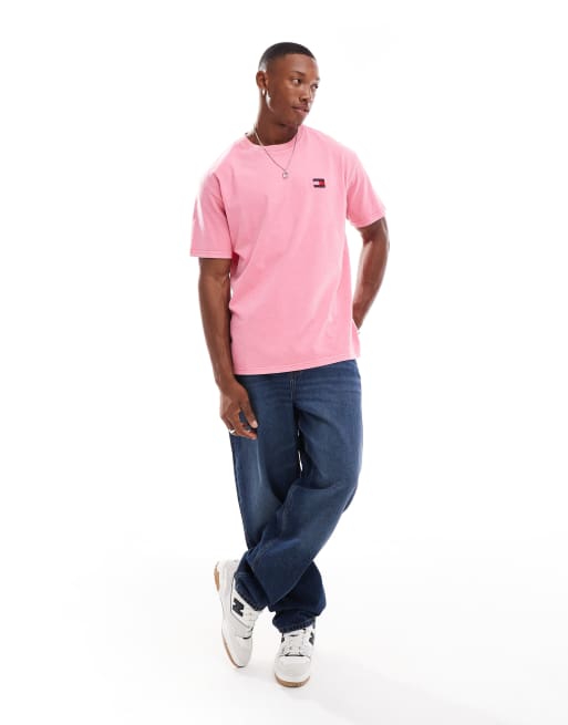 Tommy Jeans - Klar pink T-shirt i afslappet pasform med badge, 4 af 4