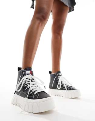 Tommy Jeans - Klobige Sneaker in Schwarz mit Plateausohle