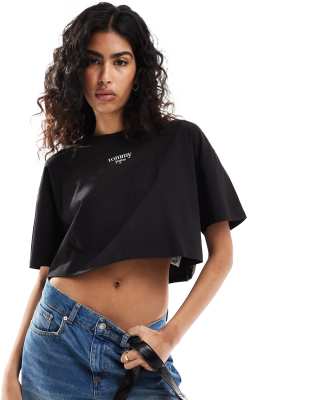 Tommy Jeans - Kurzes Oversize-T-Shirt in Schwarz mit Logo