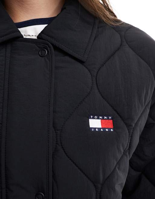 Tommy Jeans – Lang geschnittene Jacke in Schwarz mit Zwiebelsteppnähten, 3 von 4