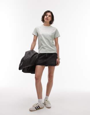 Tommy Jeans Large Embroidered Logo T-shirt In Green