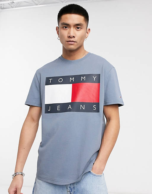 Villain Eller bomuld Tommy Jeans large flag logo t-shirt in washed navy | ASOS
