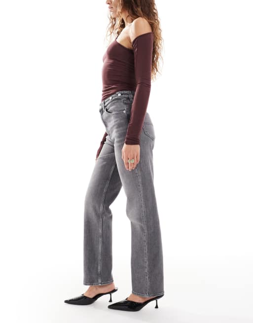 Tommy Jeans – Layla – Dopasowane jeansy w spranym czarnym kolorze, 3 z 5