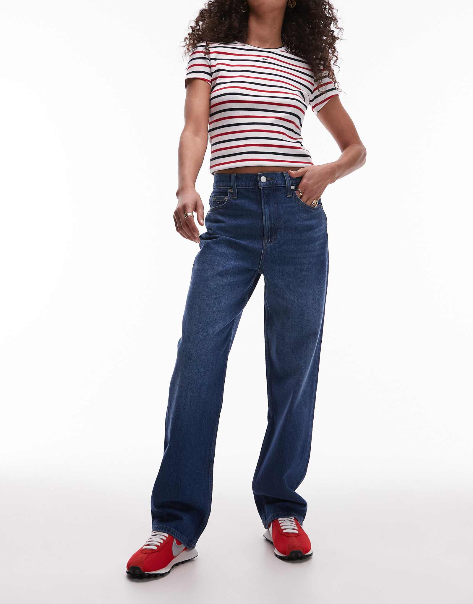 Джинсы Tommy Jeans Layla с высокой посадкой и узкими прямыми штанинами темно-синего цвета