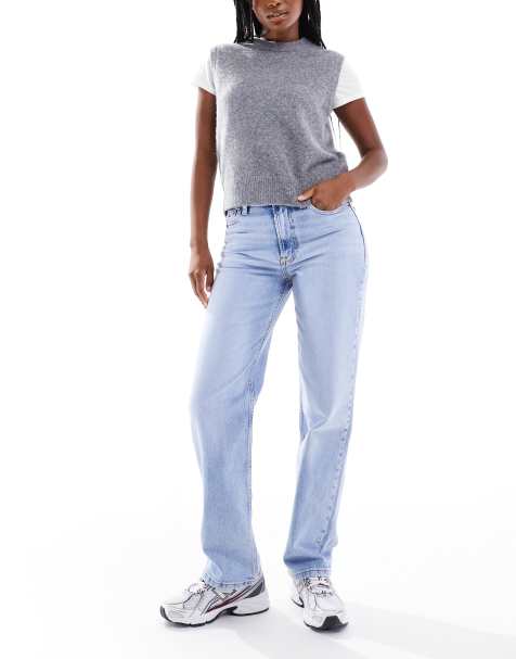 Tommy Jeans – Layla – Schmal geschnittene, elastische Straight Jeans in heller Waschung - view 1