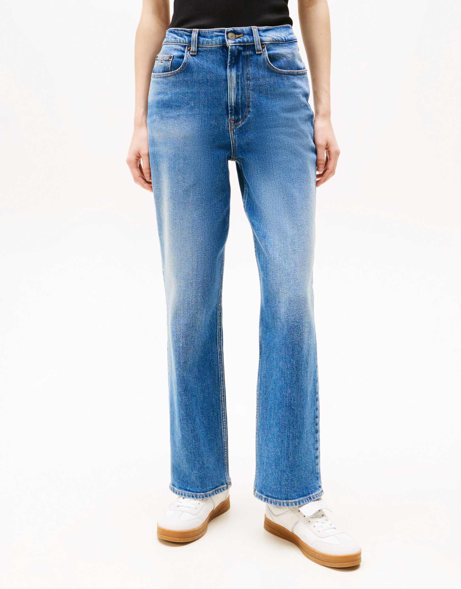 Узкие прямые джинсы Tommy Jeans Layla после средней стирки