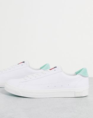 Tommy Jeans leather low cut trainer in white