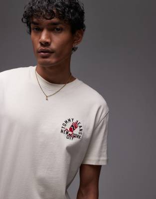 left chest graphic T-shirt in beige-Neutral