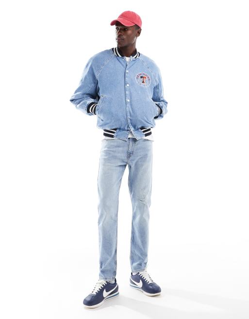 Tommy Jeans – Letterman – Ljusblå jeansjacka, 3 av 4