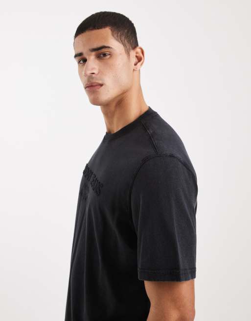 Tommy Jeans lifted classic center logo t-shirt in black , 4 of 5