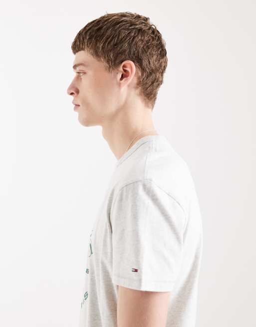 Tommy Jeans – Lifter – T-Shirt in Grau mit Grafik und Logo, 4 von 5