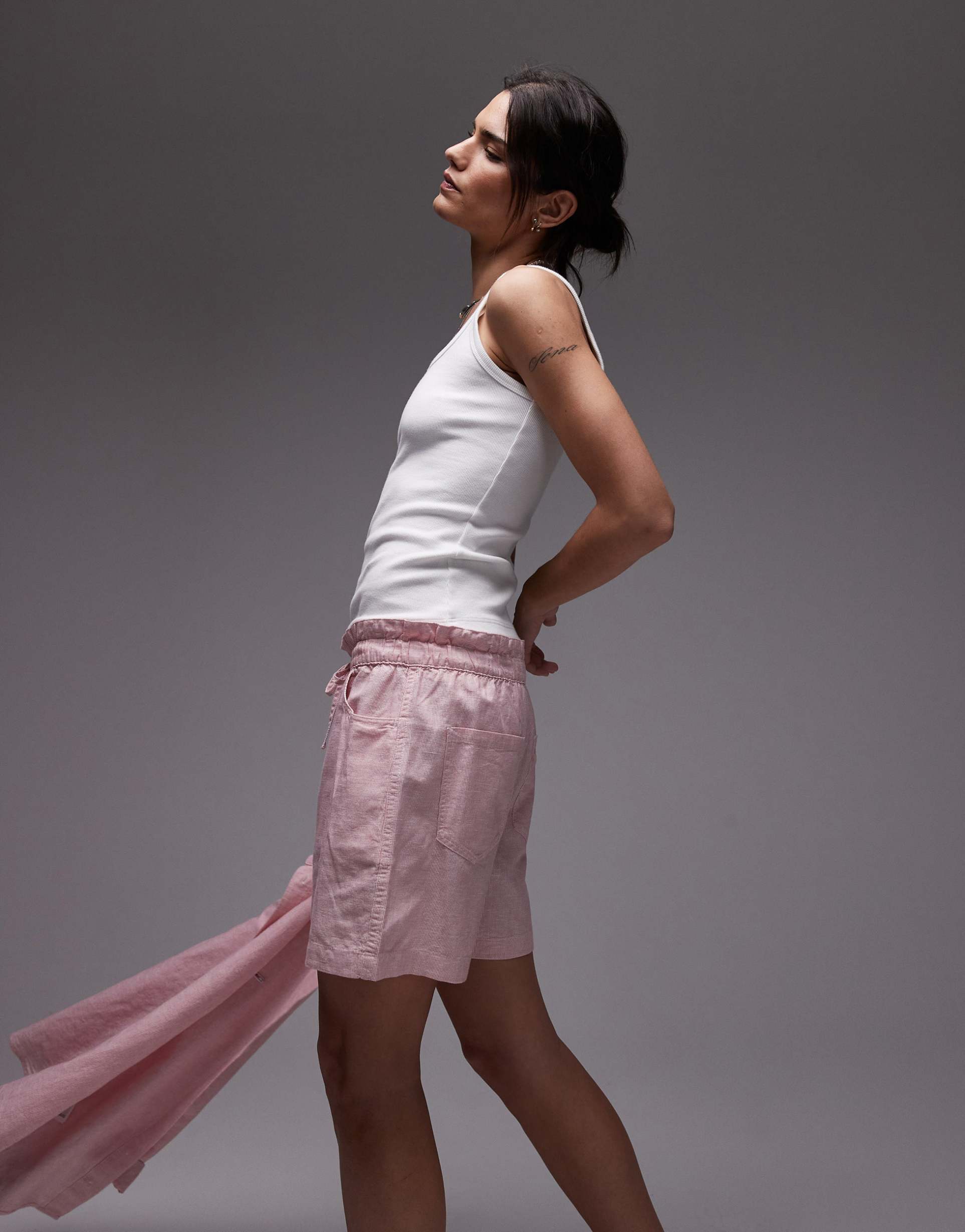 tommy jeans linen boxer shorts in pink and white stripe