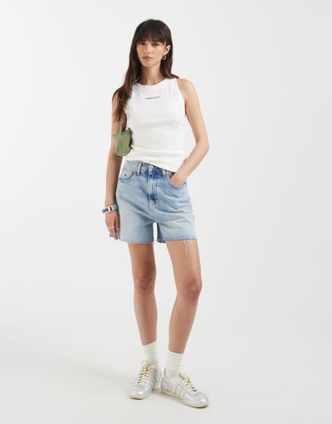 Tommy Jeans – Ljusblå mom-shorts i denim - view 1