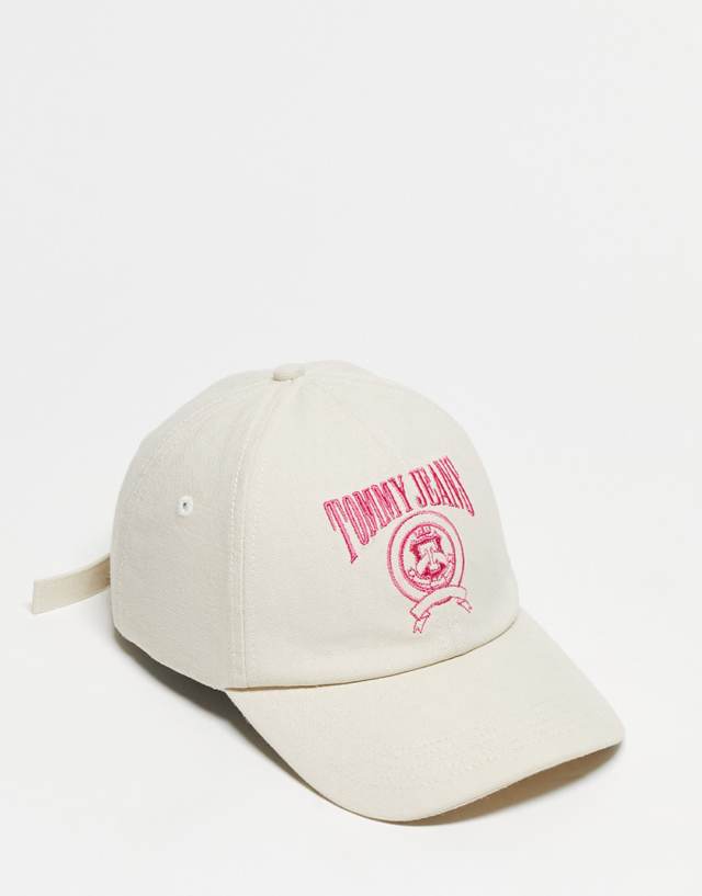 Tommy Jeans logo canvas cap in cream