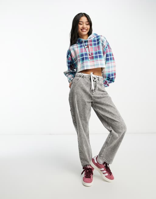 Tommy Jeans logo crop hoodie in tartan, 3 of 4