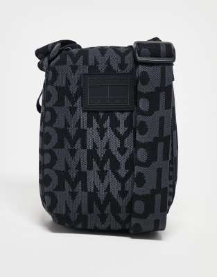 Tommy Jeans logo cross body reporter bag in black