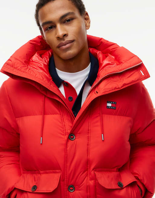 Tommy Jeans Logo Kapuzen-Pufferjacke in Scarlet Flare mit Relaxed Fit, 3 von 7