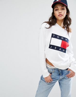 Tommy Jeans Logo Sweatshirt | ASOS