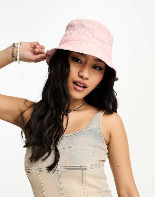 Tommy Jeans logomania bucket hat in pale pink