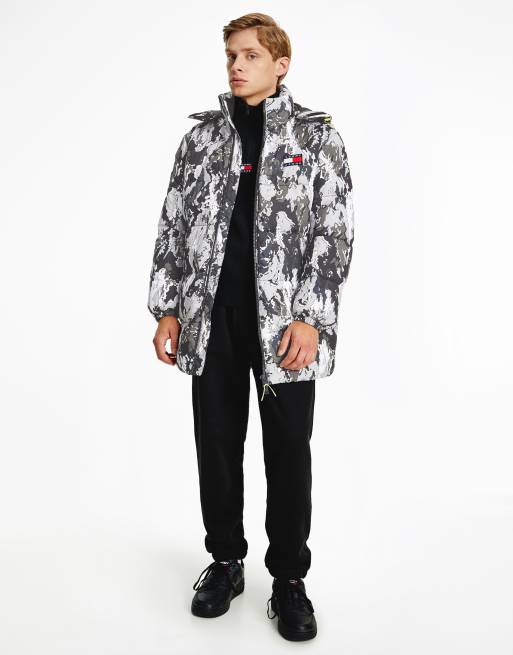 Hooded longline puffer with 2024 print