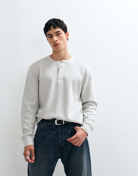Tommy Jeans - Lysegrå T-shirt med lange ærmer og vaffeltekstur - view 1