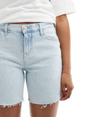 MEDI DENIM LIKE SHORT PANTS