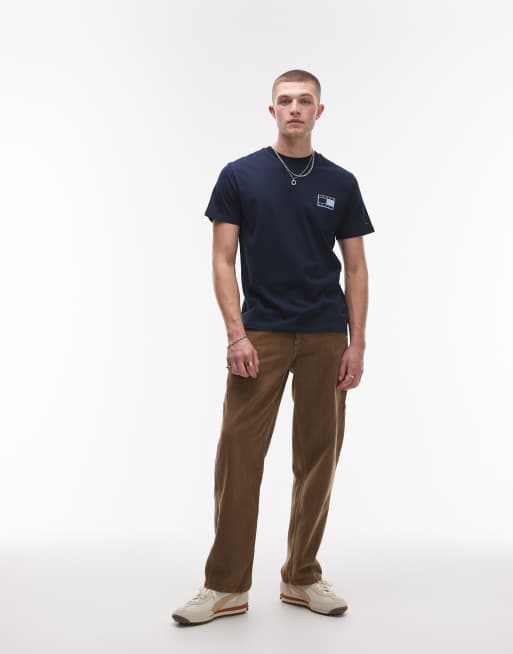 Tommy Jeans – Marinblå t-shirt med flagglogga i stark neon, 3 av 5