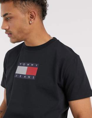 tommy jeans metallic logo t shirt