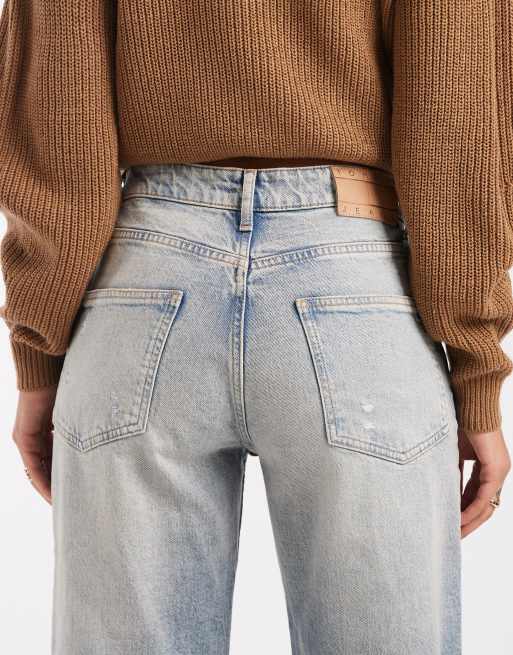 Tommy Jeans Mia distressed mid rise relaxed straight leg jeans in light wash , 4 of 5