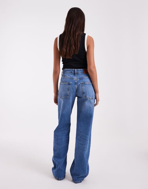 Tommy Jeans mia mid rise relaxed straight fit jeans in mid wash, 3 of 5